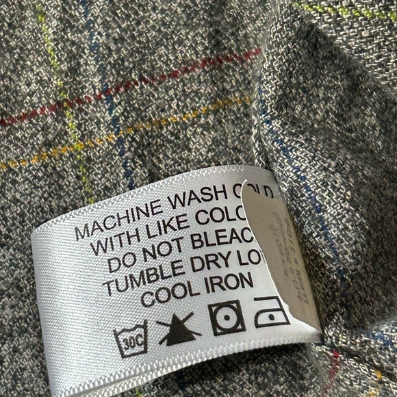 Orvis Fairbanks Men's Plaid Flannel Button Down Shirt - Picture 6 of 8